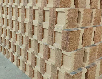 What are the Main Components of Silicon Mullite Bricks?